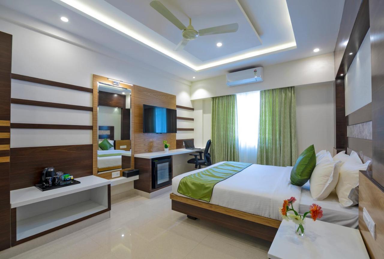 Vanusa Residency Bangalore Esterno foto