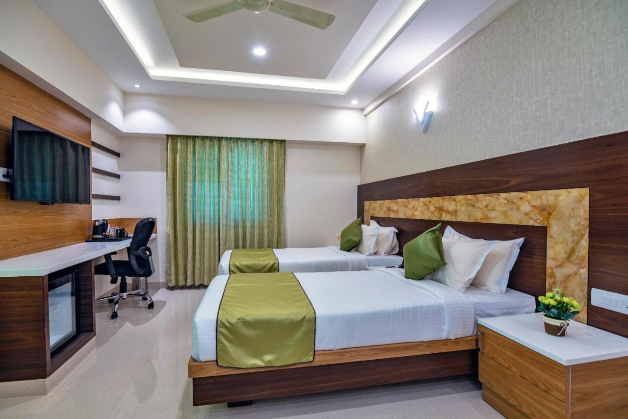Vanusa Residency Bangalore Esterno foto