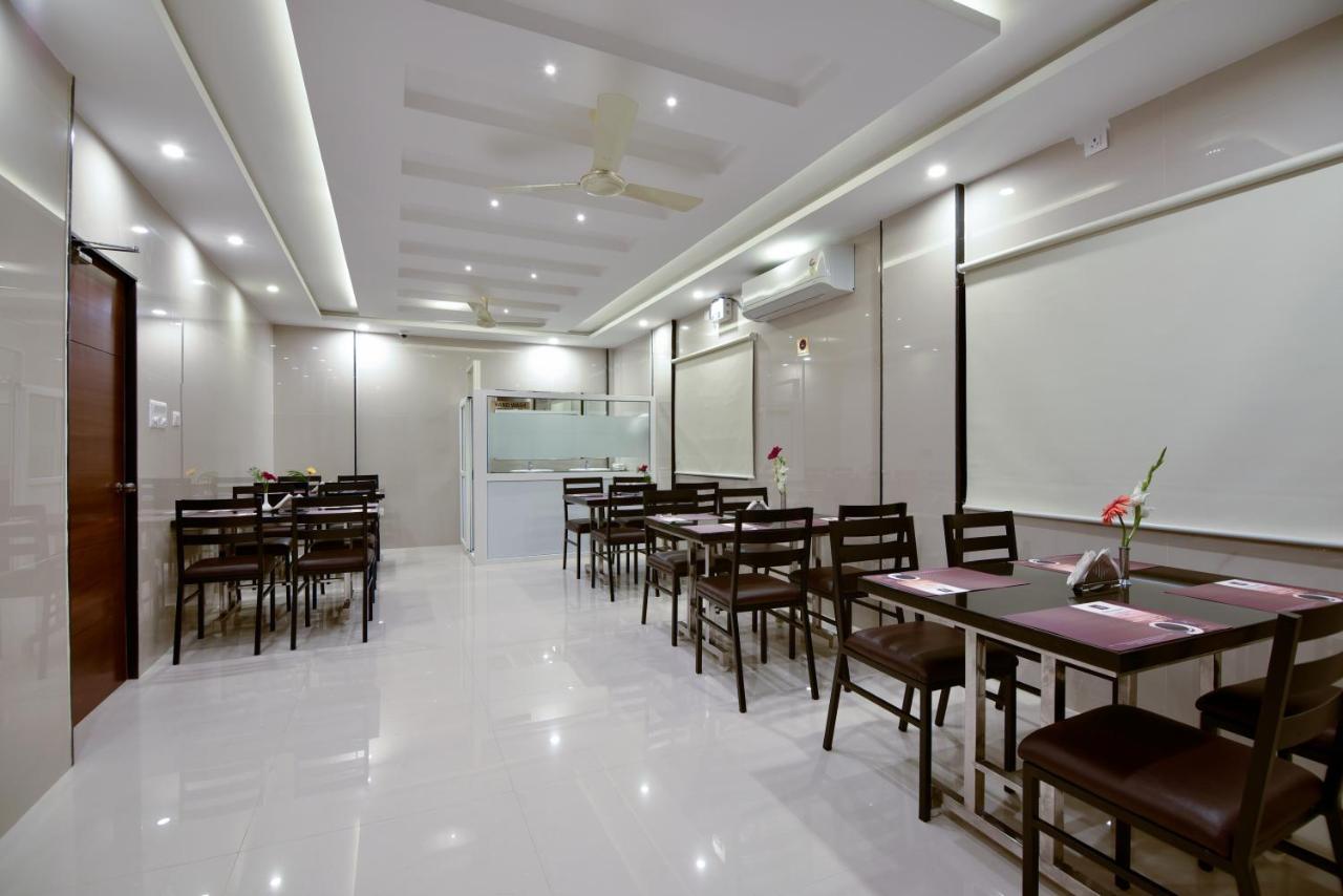 Vanusa Residency Bangalore Esterno foto
